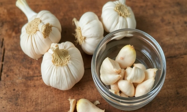 Sarımsağın Sağlığınıza Katkıda Bulunabilecek 10 Şaşırtıcı Özelliği