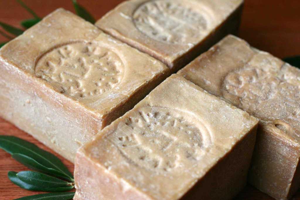 Defne Sabununun Saça Faydaları