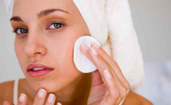 Doğal Makyaj Temizleme Sütü