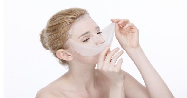 Ev Yapımı Cilt Gençleştiren Yüz Maskesi Tarifleri