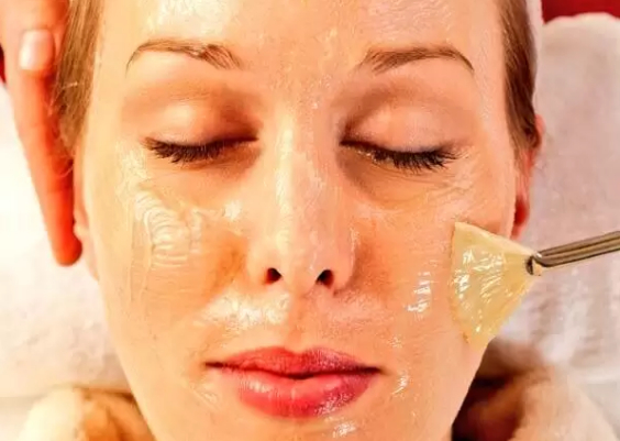 Balmumu Maskesi Nasıl Yapılır? Ne İşe Yarar?