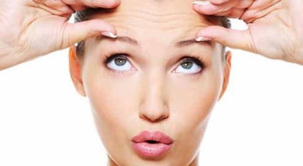 Alındaki Kırışıklıklar Nasıl Geçer? Etkili Maske Tarifleri