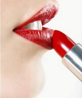 Dudak Şekline Göre Ruj Sürme Teknikleri