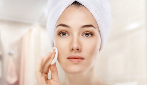 1 Haftada Parlayan Cilde Sahip Olun