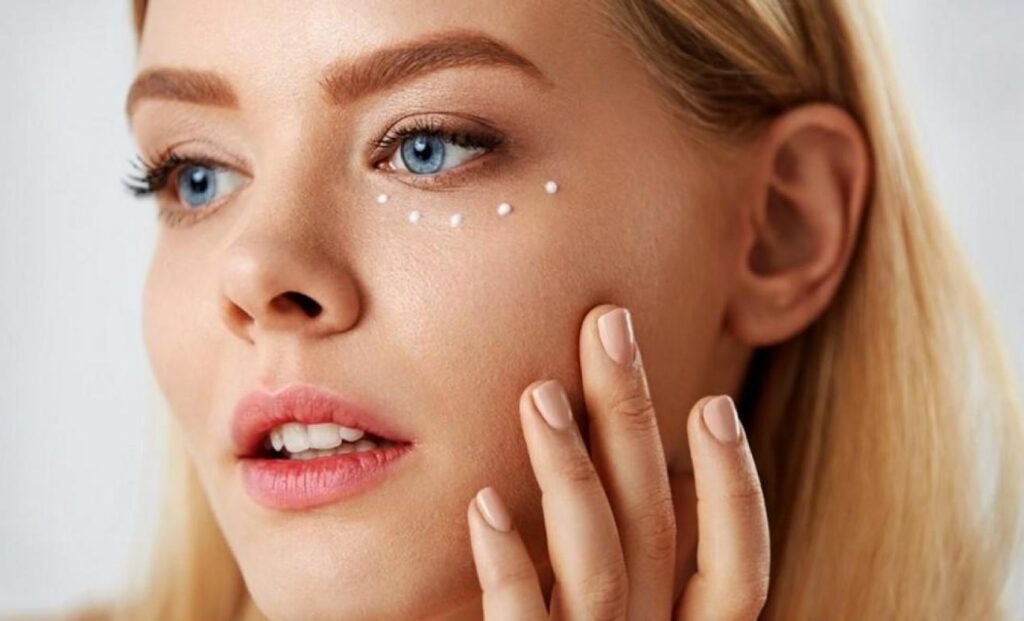 Göz Altı Morluklarına Bitkisel Çözüm