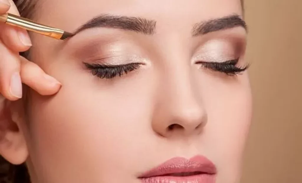 Düz Kaş Nasıl Alınır?